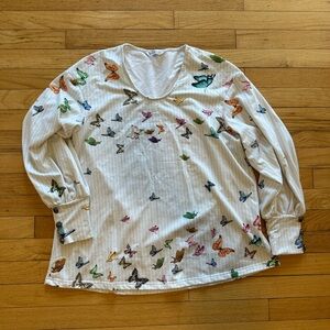 Butterfly Print Long Sleeve Blouse